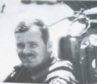 b200.jpg (6858 bytes)